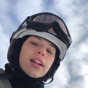 Meet your Posher, Bella